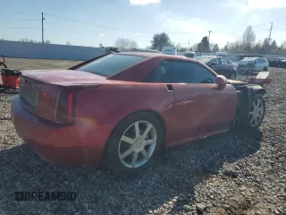 2004 Cadillac XLR z VIN 1G6YV34A945603839, wystawiony jako Copart lot #47592565 z przebiegiem Nie podano mil oraz Szkody całkowita. Historia ofert i sprzedaży dostępna na DreamBid. Obrazek 3.