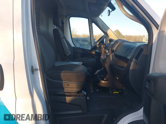 2018 Ram ProMaster Cargo with VIN 3C6TRVAG5JE150312, listed as a IAAI auction lot 41388605 with 88,794 mi miles and . Bid and sale history available at DreamBid. Image 5.
