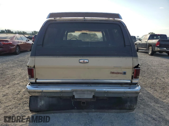 1987 GMC Suburban с VIN 1GKGV26K8HF511456, выставлен на аукционе Copart как лот 59530795 с пробегом 71 410 миль миль и Чистый • Clean title. История ставок и продаж доступна на DreamBid. Изображение 6.