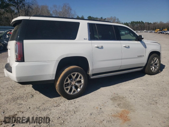 2015 GMC Yukon XL SLT with VIN 1GKS1HKC2FR118409, listed as a Copart auction lot 49601445 with 115,970 mi miles and Salvage Title. Bid and sale history available at carsss.com. Image 3.