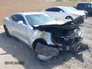 2018 Chevrolet Camaro 1LT z VIN 1G1FB1RX4J0145322, wystawiony jako IAAI lot #42148600 z przebiegiem Nie podano mil oraz . Historia ofert i sprzedaży dostępna na DreamBid. Obrazek 1.