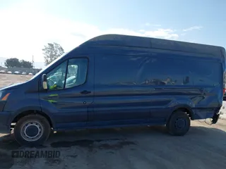 2019 Ford Transit with VIN 1FTYR3XM4KKB78505, listed as a IAAI auction lot 42641111 with 53,272 mi miles and . Bid and sale history available at DreamBid. Image 14.