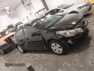2018 Kia Forte LX with VIN 3KPFK4A78JE175080, listed as a IAAI auction lot 41862412 with 68,346 mi miles. Bid and sale history available at carsss.com. Image 13.