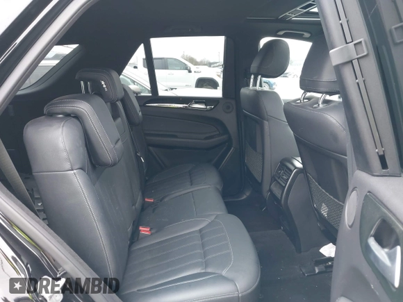 2017 Mercedes-Benz GLE 350 z VIN 4JGDA5HBXHA960218, wystawiony jako IAAI lot #41573755 z przebiegiem 37 868 mil mil oraz . Historia ofert i sprzedaży dostępna na DreamBid. Obrazek 8.
