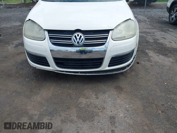 2005 Volkswagen Jetta with VIN 3VWRT71K35M643984, listed as a IAAI auction lot 42582459 with 216,866 mi miles and . Bid and sale history available at DreamBid. Image 6.