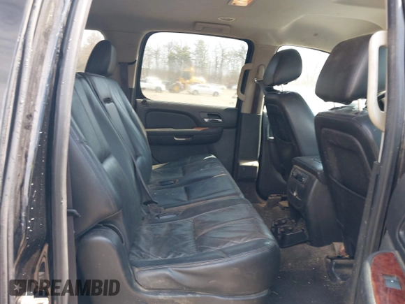 2013 Chevrolet Suburban LT с VIN 1GNSKJE72DR356781, выставлен на аукционе IAAI как лот 41908071 с пробегом 258 688 миль миль и . История ставок и продаж доступна на DreamBid. Изображение 8.
