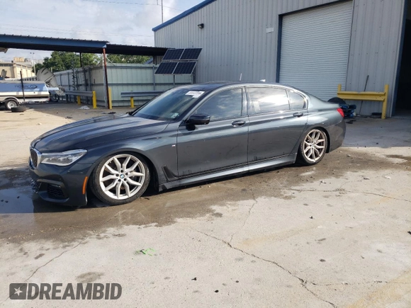 2016 BMW 7 Series 750i с VIN WBA7F0C53GGL99425, выставлен на аукционе Copart как лот 59640465 с пробегом Не указан миль и Чистый • Clean title. История ставок и продаж доступна на DreamBid. Изображение 1.