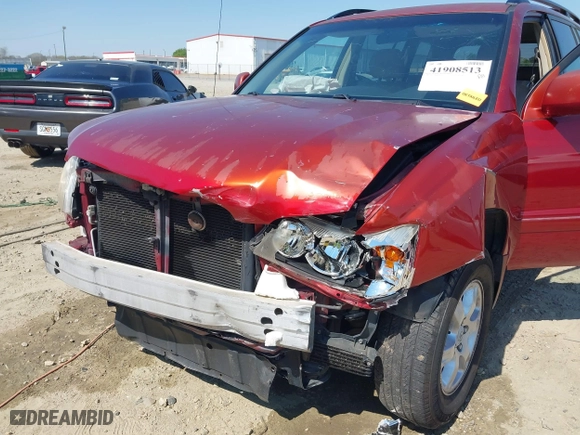 2003 Toyota Highlander with VIN JTEHF21A530120526, listed as a IAAI auction lot 41908513 with 273,718 mi miles. Bid and sale history available at carsss.com. Image 6.