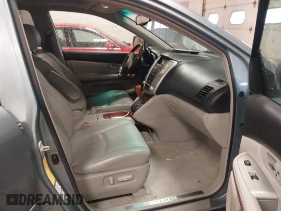 2004 Lexus RX 330 z VIN JTJHA31U340048582, wystawiony jako IAAI lot #42080994 z przebiegiem 228 897 mil mil oraz . Historia ofert i sprzedaży dostępna na DreamBid. Obrazek 5.