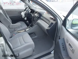 2003 Toyota Highlander with VIN JTEHF21A630114668, listed as a IAAI auction lot 41052604 with 107,151 mi miles. Bid and sale history available at carsss.com. Image 5.