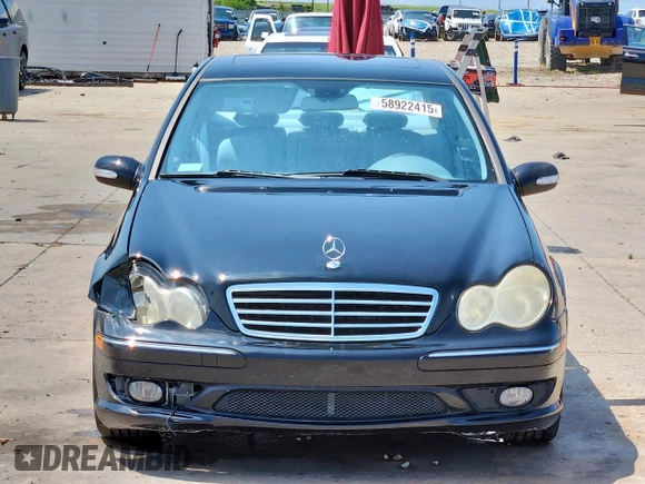 2007 Mercedes-Benz C 230 Sport с VIN WDBRF52H87A933654, выставлен на аукционе Copart как лот 58922415 с пробегом 78 121 миль миль и Чистый • Clean title. История ставок и продаж доступна на DreamBid. Изображение 5.