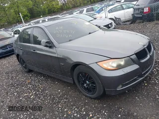 2008 BMW 3 Series 328xi с VIN WBAVC73508KX90880, выставлен на аукционе IAAI как лот 42198367 с пробегом Не указан миль и . История ставок и продаж доступна на DreamBid. Изображение 1.