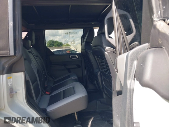 2024 Ford Bronco Big Bend с VIN 1FMDE7BH4RLA68548, выставлен на аукционе IAAI как лот 42540646 с пробегом 7 945 миль миль и . История ставок и продаж доступна на DreamBid. Изображение 8.