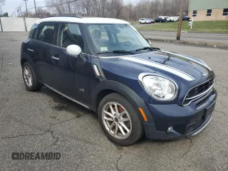 2016 MINI Countryman S with VIN WMWZC5C51GWU19983, listed as a Copart auction lot 51119195 with 117,881 mi miles and Clean Title. Bid and sale history available at DreamBid. Image 4.