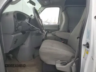2008 Ford Econoline Cargo with VIN 1FTSS34S78DB56251, listed as a Copart auction lot 53987935 with 51,886 mi miles and Salvage Title. Bid and sale history available at DreamBid. Image 7.