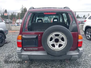 2002 Chevrolet Tracker z VIN 2CNBJ13C626925583, wystawiony jako IAAI lot #41636212 z przebiegiem 181 341 mil mil oraz . Historia ofert i sprzedaży dostępna na DreamBid. Obrazek 16.