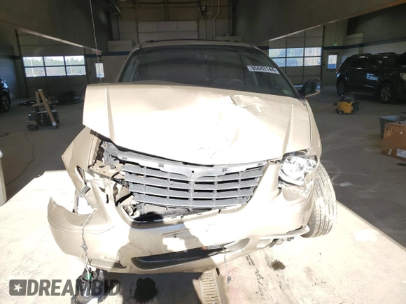 2006 Chrysler Town & Country LWB Touring with VIN 2A4GP54L06R714831, listed as a Copart auction lot 85642144 with 0 mi miles and Clean Title. Bid and sale history available at carsss.com. Image 5.