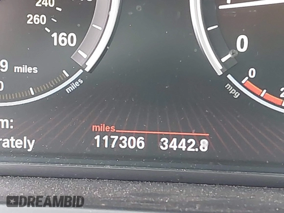 2011 BMW 7 Series 750Li xDrive with VIN WBAKC8C52BC431668, listed as a IAAI auction lot 41623575 with 117,306 mi miles. Bid and sale history available at carsss.com. Image 16.
