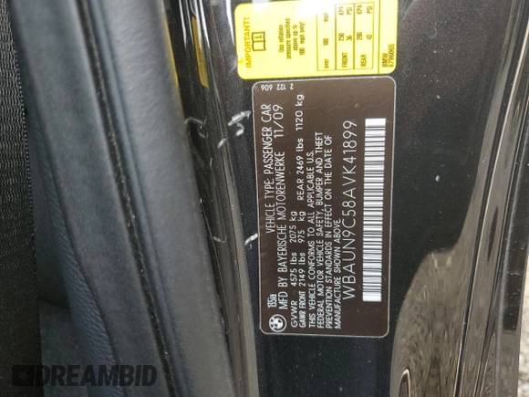 2010 BMW 1 Series 135i with VIN WBAUN9C58AVK41899, listed as a Copart auction lot 80092374 with 81,221 mi miles and Salvage title. Bid and sale history available at DreamBid. Image 12.