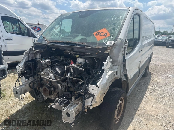2015 Ford Transit Cargo with VIN 1FTNR1ZM6FKA68033, listed as a IAAI auction lot 42165141 with 161,341 mi miles. Bid and sale history available at carsss.com. Image 1.