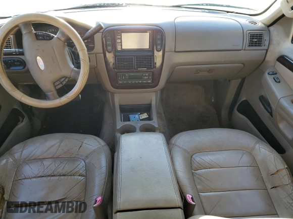 2004 Ford Explorer z VIN 1FMDU75K24ZA79547, wystawiony jako Copart lot #86813934 z przebiegiem Nie podano mil oraz Szkoda całkowita • Salvage title. Historia ofert i sprzedaży dostępna na DreamBid. Obrazek 8.