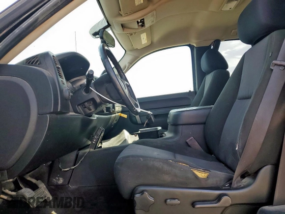 2010 GMC Sierra 1500 with VIN 1GTSKVEA4AZ241610, listed as a Copart auction lot 45301635 with 244,815 mi miles and Salvage Title. Bid and sale history available at DreamBid. Image 7.