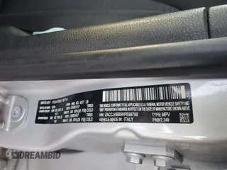 2017 Jeep Renegade Latitude с VIN ZACCJABB5HPE99799, выставлен на аукционе Copart как лот 46598175 с пробегом 106 729 миль миль и Списание • Salvage title. История ставок и продаж доступна на DreamBid. Изображение 13.