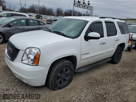 2008 GMC Yukon SLT w/4SA with VIN 1GKFK13068J202051, listed as a Copart auction lot 43510655 with 176,853 mi miles and Salvage Title. Bid and sale history available at carsss.com. Image 1.