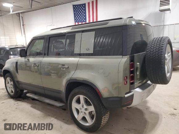 2020 Land Rover Defender SE with VIN SALEP7EU1L2020684, listed as a Copart auction lot 82365924 with 35,457 mi miles and Salvage title. Bid and sale history available at DreamBid. Image 2.