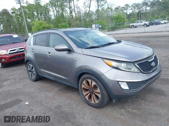 2013 Kia Sportage SX with VIN KNDPCCA62D7506937, listed as a IAAI auction lot 41967245 with 110,151 mi miles and . Bid and sale history available at carsss.com. Image 1.