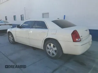 2006 Chrysler 300 Touring with VIN 2C3KK53G46H417283, listed as a Copart auction lot 76683244 with 199,688 mi miles and Salvage Title. Bid and sale history available at carsss.com. Image 2.