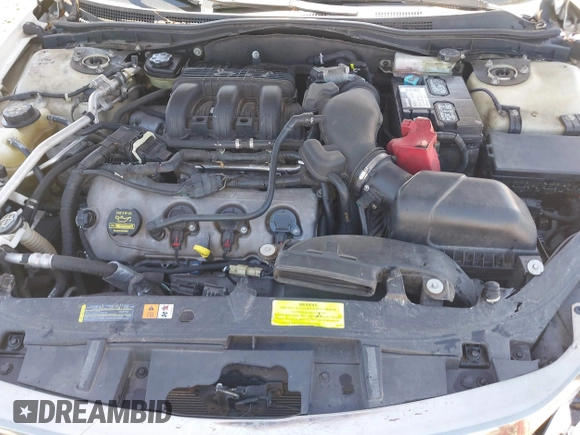 2011 Ford Fusion SPORT with VIN 3FAHP0KC1BR278937, listed as a IAAI auction lot 41814087 with 177,272 mi miles. Bid and sale history available at carsss.com. Image 10.