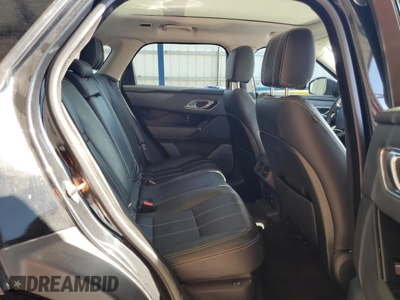 2018 Land Rover Range Rover Velar S z VIN SALYB2RNXJA713869, wystawiony jako Copart lot #58035545 z przebiegiem 81 794 mil mil oraz Czysty tytuł • Clean title. Historia ofert i sprzedaży dostępna na DreamBid. Obrazek 10.