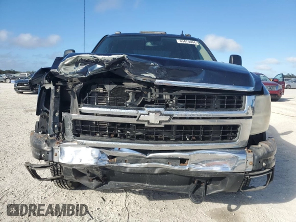 2008 Chevrolet Silverado 3500HD DRW LT w/1LT with VIN 1GCJC33658F150353, listed as a Copart auction lot 85479604 with 151,349 mi miles and Salvage Title. Bid and sale history available at carsss.com. Image 5.