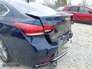 2018 Genesis G80 5.0L Ultimate with VIN KMHGN4JF1JU265669, listed as a IAAI auction lot 41919898 with 54,198 mi miles. Bid and sale history available at carsss.com. Image 18.