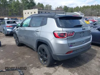 2020 Jeep Compass Latitude with VIN 3C4NJDBB1LT127856, listed as a IAAI auction lot 41867905 with 90,468 mi miles. Bid and sale history available at carsss.com. Image 14.