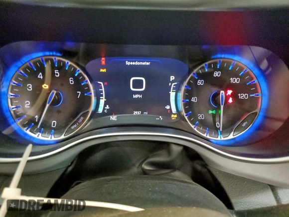 2025 Chrysler Pacifica Limited z VIN 2C4RC1GG9SR547820, wystawiony jako Copart lot #60974485 z przebiegiem 2 937 mil mil oraz Czysty tytuł • Clean title. Historia ofert i sprzedaży dostępna na DreamBid. Obrazek 9.