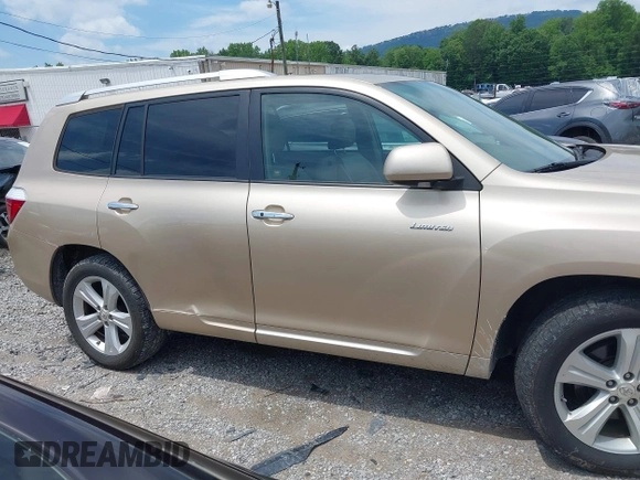 2010 Toyota Highlander Limited with VIN 5TDDK3EH7AS038559, listed as a IAAI auction lot 42296754 with 212,958 mi miles and . Bid and sale history available at DreamBid. Image 14.