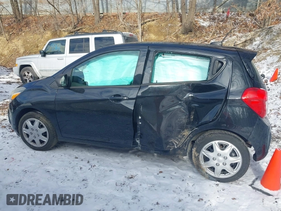 2016 Chevrolet Spark LS with VIN KL8CB6SA3GC613523, listed as a IAAI auction lot 41040412 with 84,698 mi miles. Bid and sale history available at carsss.com. Image 14.