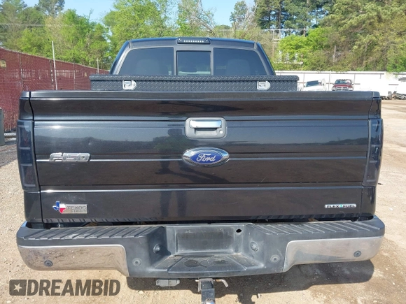 2014 Ford F-150 XL с VIN 1FTFW1CF8EKD30561, выставлен на аукционе IAAI как лот 41880934 с пробегом 180 301 миль миль и . История ставок и продаж доступна на DreamBid. Изображение 16.