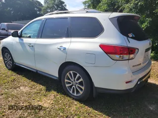 2014 Nissan Pathfinder S z VIN 5N1AR2MNXEC650905, wystawiony jako IAAI lot #42340137 z przebiegiem 140 029 mil mil oraz . Historia ofert i sprzedaży dostępna na DreamBid. Obrazek 4.