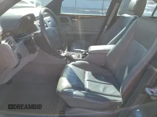 1998 Mercedes-Benz E-Class with VIN WDBJF65F1WA640092, listed as a Copart auction lot 88020155 with 239,622 mi miles and Clean Title. Bid and sale history available at carsss.com. Image 7.