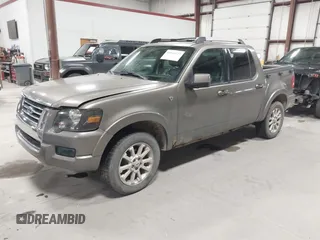 2007 Ford Explorer Sport Trac Limited z VIN 1FMEU53887UA02747, wystawiony jako IAAI lot #41891677 z przebiegiem 205 308 mil mil oraz . Historia ofert i sprzedaży dostępna na DreamBid. Obrazek 2.