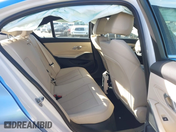 2022 BMW 3 Series 330e with VIN 3MW5P7J01N8C37289, listed as a IAAI auction lot 41765524 with 1 mi miles. Bid and sale history available at carsss.com. Image 8.