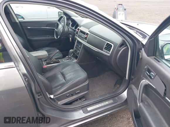 2011 Lincoln MKZ with VIN 3LNHL2JC6BR769048, listed as a IAAI auction lot 42735015 with 90,770 mi miles and . Bid and sale history available at DreamBid. Image 5.