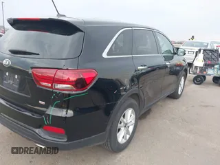 2019 Kia Sorento LX with VIN 5XYPG4A36KG558975, listed as a IAAI auction lot 42065481 with 49,867 mi miles and . Bid and sale history available at carsss.com. Image 6.