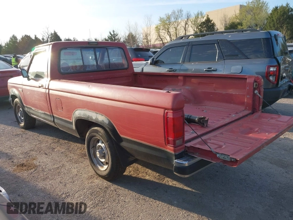 1989 Ford Ranger XLT with VIN 1FTCR10A6KUC37010, listed as a IAAI auction lot 41892634 with 52,902 mi miles. Bid and sale history available at carsss.com. Image 3.
