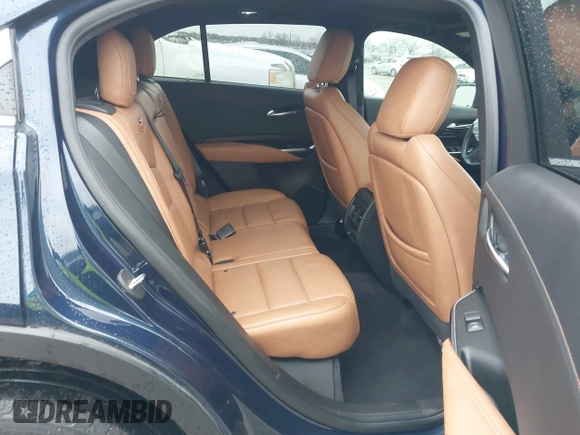 2019 Cadillac XT4 FWD Premium Luxury with VIN 1GYFZCR46KF171126, listed as a IAAI auction lot 41557387 with 88,811 mi miles. Bid and sale history available at carsss.com. Image 8.