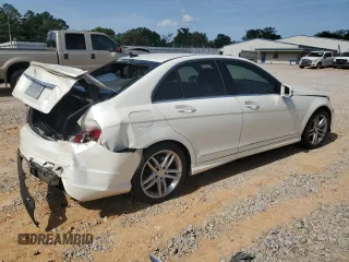 2014 Mercedes-Benz C 250 Sport with VIN WDDGF4HB5EG193499, listed as a Copart auction lot 56962835 with 182,547 mi miles and Salvage title. Bid and sale history available at DreamBid. Image 3.