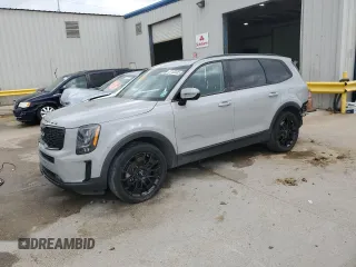 2022 Kia Telluride SX with VIN 5XYP5DHC1NG312996, listed as a Copart auction lot 51102435 with 26,819 mi miles and Salvage Title. Bid and sale history available at carsss.com. Image 1.